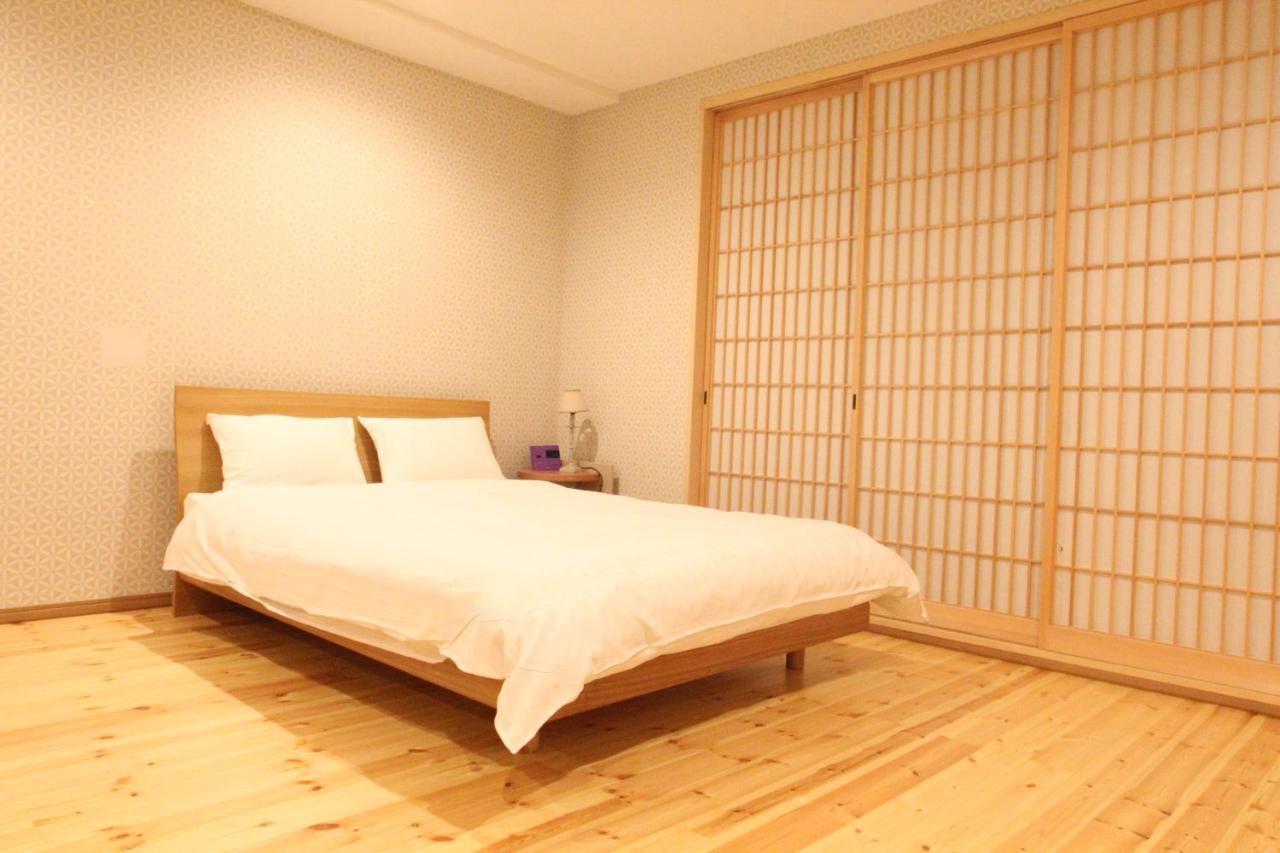 Shimanouchi Luxury Apartment Osaka Bagian luar foto